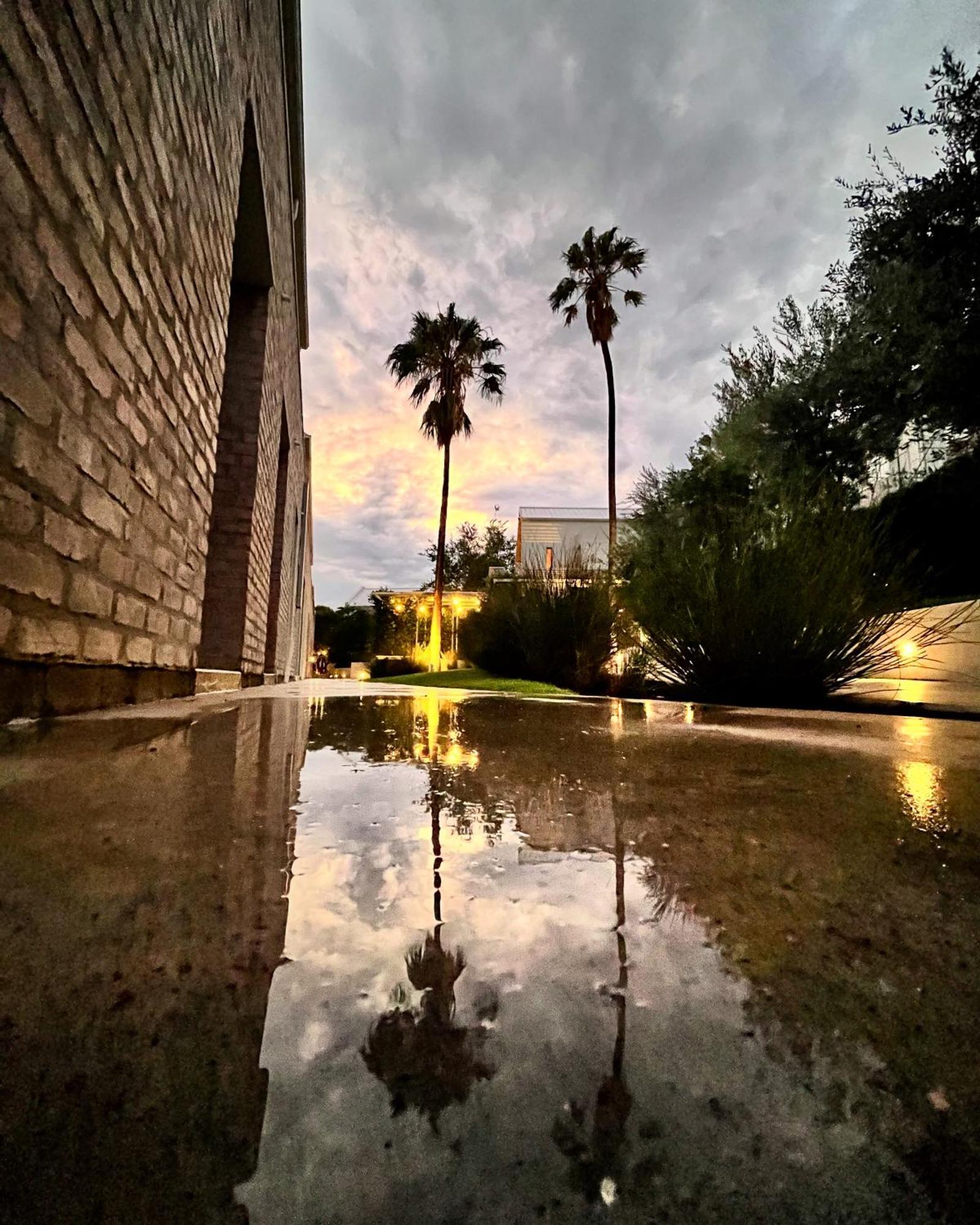 The Windhoek Luxury Suites Luaran gambar