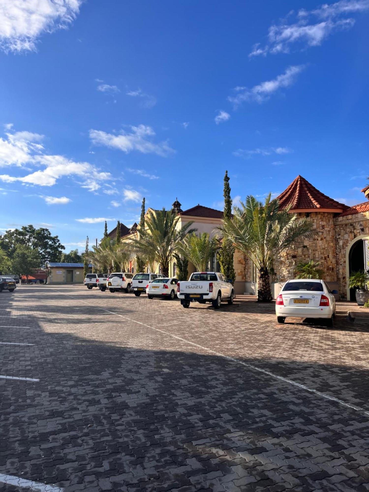 The Windhoek Luxury Suites Luaran gambar